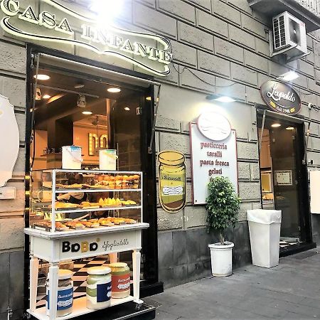Palazzo Toledano Bed & Breakfast Naples Exterior photo
