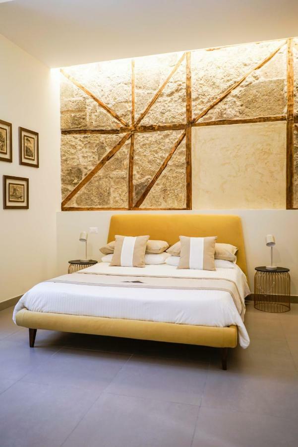 Palazzo Toledano Bed & Breakfast Naples Exterior photo